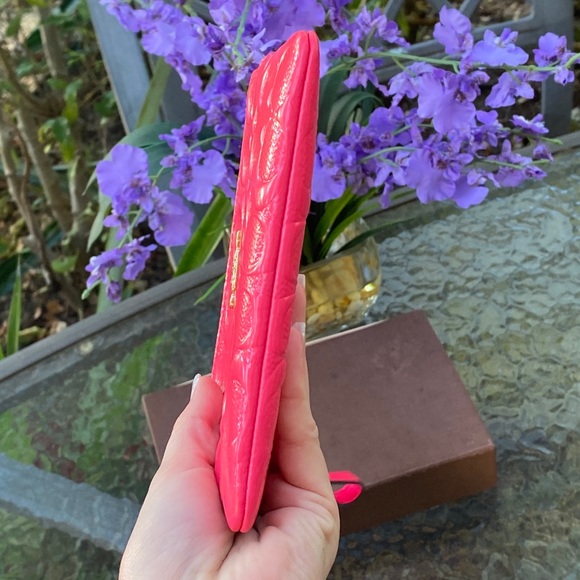 Coach Pink Logo Vernis Pink Wristlet NWT - Picture 6 of 15